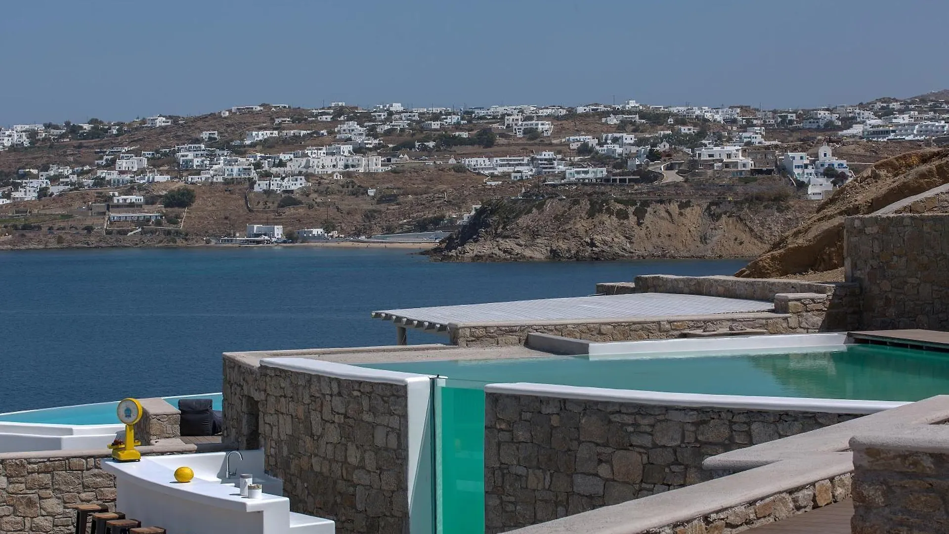 Villa Sapphire 6Bed With Pool And Hot Tub In Ornos 0*, 奥诺斯