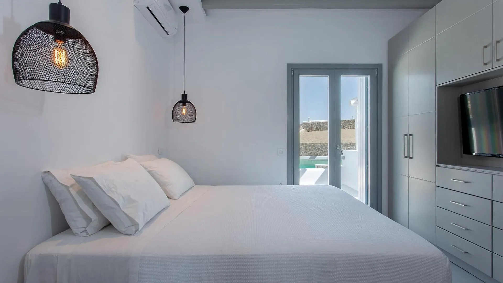 Villa Sapphire 6Bed With Pool And Hot Tub In Ornos 希腊